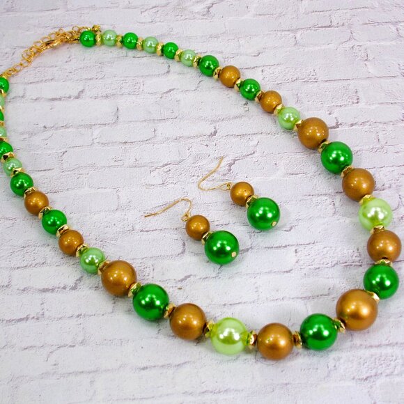 Green and gold bead necklace and earring set with round beads colorful necklace - Picture 4 of 9